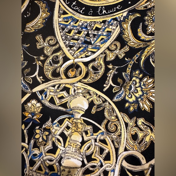 Dress - Picture 3 of 5